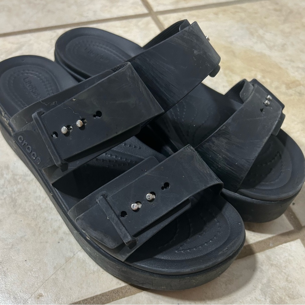 CROCS Black LiteRide Sandals Size 8